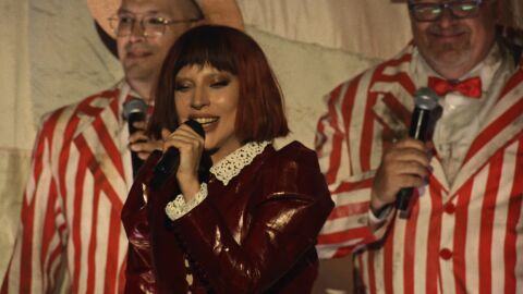 Lady Gaga se mimetiza en el universo 'Harlequin' con un especial producido junto a su prometido, Michael Polansky