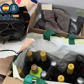 Elementos robados del interior de vehículos en Granada Elementos robados del interior de vehículos en Granada