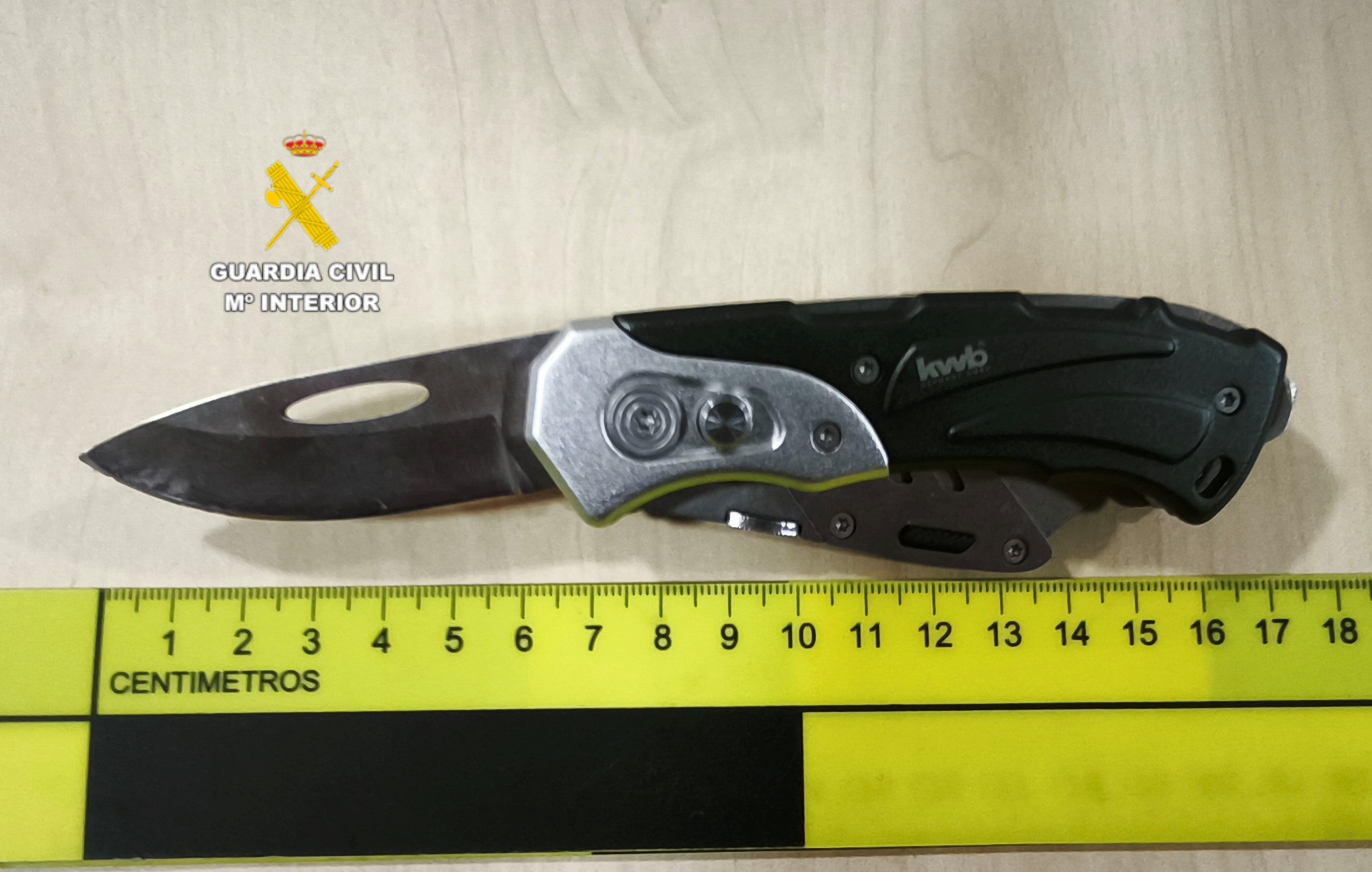 Detenido en Benicarló un hombre tras robar 660 euros a dos víctimas con arma blanca Detenido en Benicarló un hombre tras robar 660 euros a dos víctimas con arma blanca