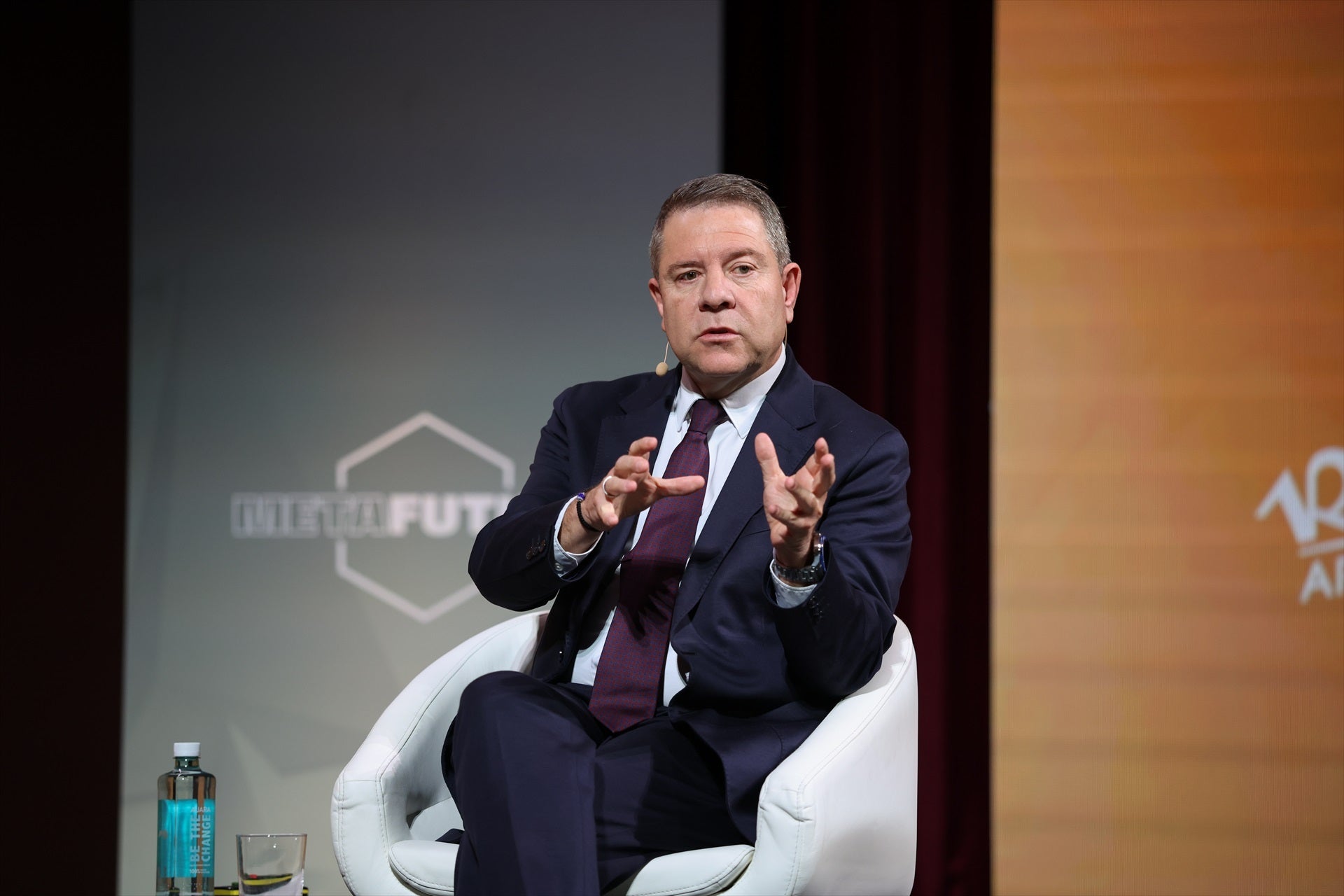 El presidente de la Junta de Castilla-La Mancha, Emiliano García-Page, interviene durante el foro Metafuturo 2025 El presidente de la Junta de Castilla-La Mancha, Emiliano García-Page, interviene durante el foro Metafuturo 2025