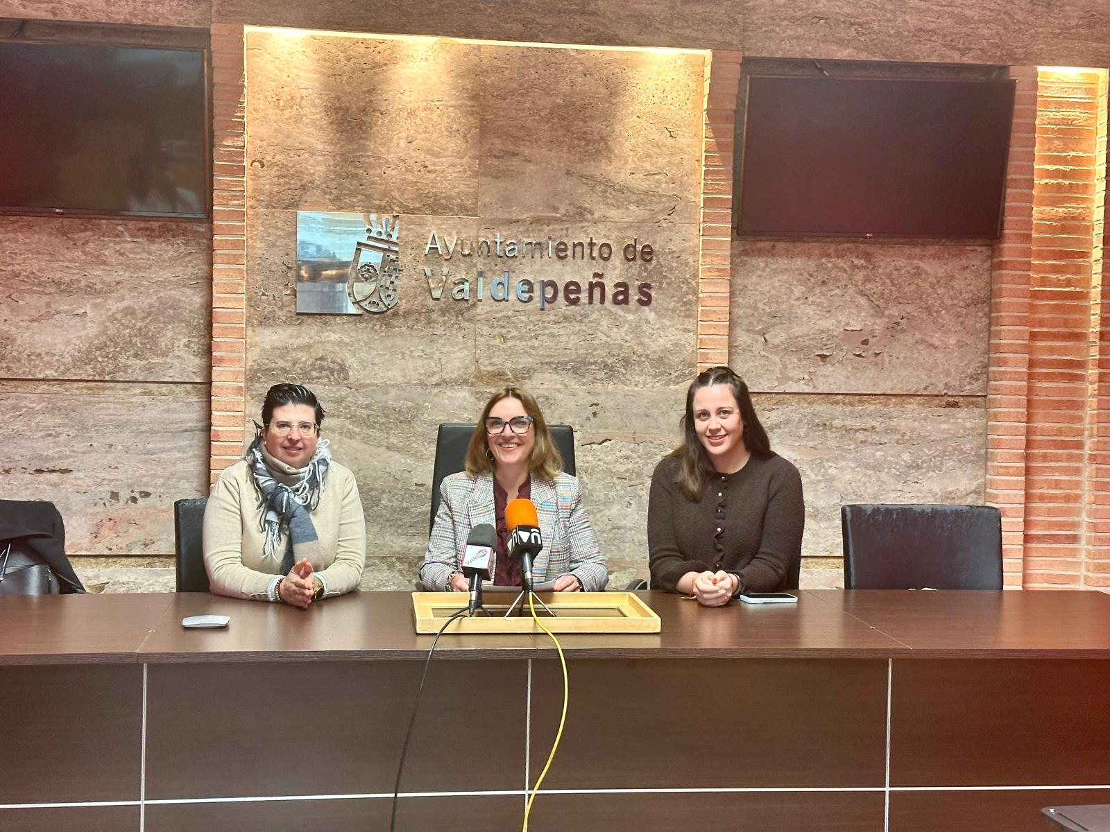 El PP de Valdepeñas hace balance de 2025: "El año de las pérdidas y del fracaso socialista" El PP de Valdepeñas hace balance de 2025: "El año de las pérdidas y del fracaso socialista"