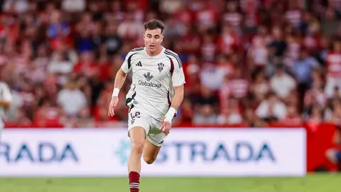 El Almería ya enfoca su mirada en ‘atacar’ el mercado El Almería ya enfoca su mirada en ‘atacar’ el mercado