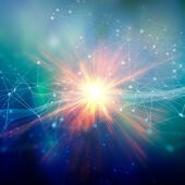 ¿Emitimos luz? Un estudio demuestra que el ser humano es capaz de brillar