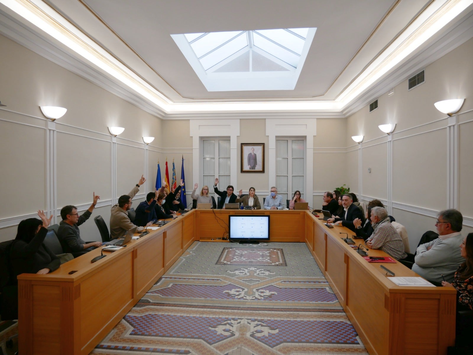 PP y Vox aprueban en Crevillent un presupuesto para 2026 del que destacan que es “responsable” y “sin subida de impuestos” PP y Vox aprueban en Crevillent un presupuesto para 2026 del que destacan que es “responsable” y “sin subida de impuestos”