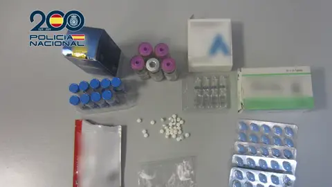 Sustancias localizadas en casa del progenitor detenido. Sustancias localizadas en casa del progenitor detenido.