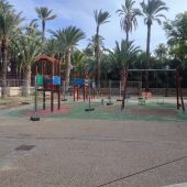 Zona de juegos infantiles del parque Marcelino Domingo de Elche.