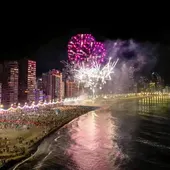 Benidorm recibirá el nuevo año con una gran fiesta en la playa de Levante Benidorm recibirá el nuevo año con una gran fiesta en la playa de Levante
