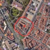 Captura de pantalla de Google Maps en la que se muestra el edificio de viviendas afectado.