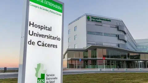 Dos heridas, una de ellas grave, por la explosión de una bombona de butano en Fuente de Cantos Dos heridas, una de ellas grave, por la explosión de una bombona de butano en Fuente de Cantos