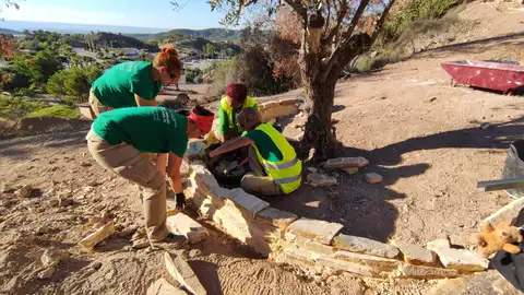 Abierta la inscripción para el Taller de Empleo de Administrativo y Jardinería en Finestrat hasta el 2 de enero Abierta la inscripción para el Taller de Empleo de Administrativo y Jardinería en Finestrat hasta el 2 de enero