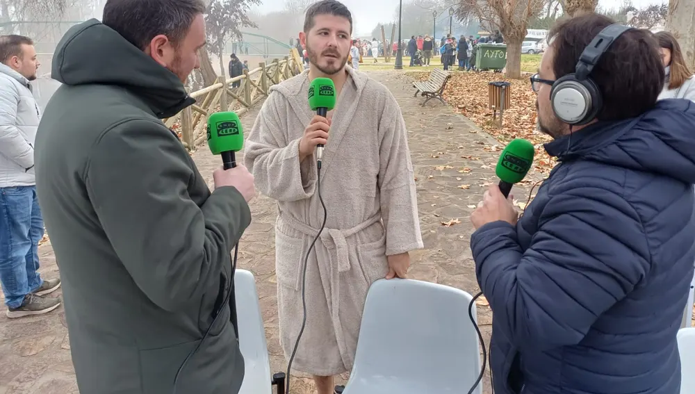 Bañista en El Robledo Bañista en El Robledo