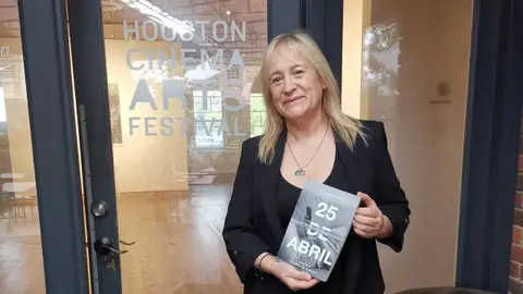 Isabel Bugallo Isabel Bugallo