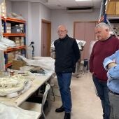 Especialistas del Museo Paleontológico de Elche.