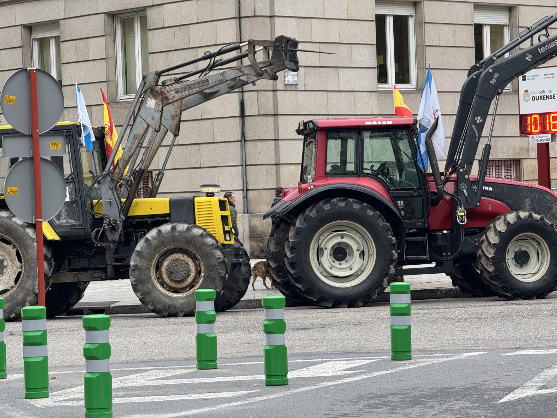 Agriculores e gandeiros de Ourense satisfeitos co freno a Mercosur Agriculores e gandeiros de Ourense satisfeitos co freno a Mercosur