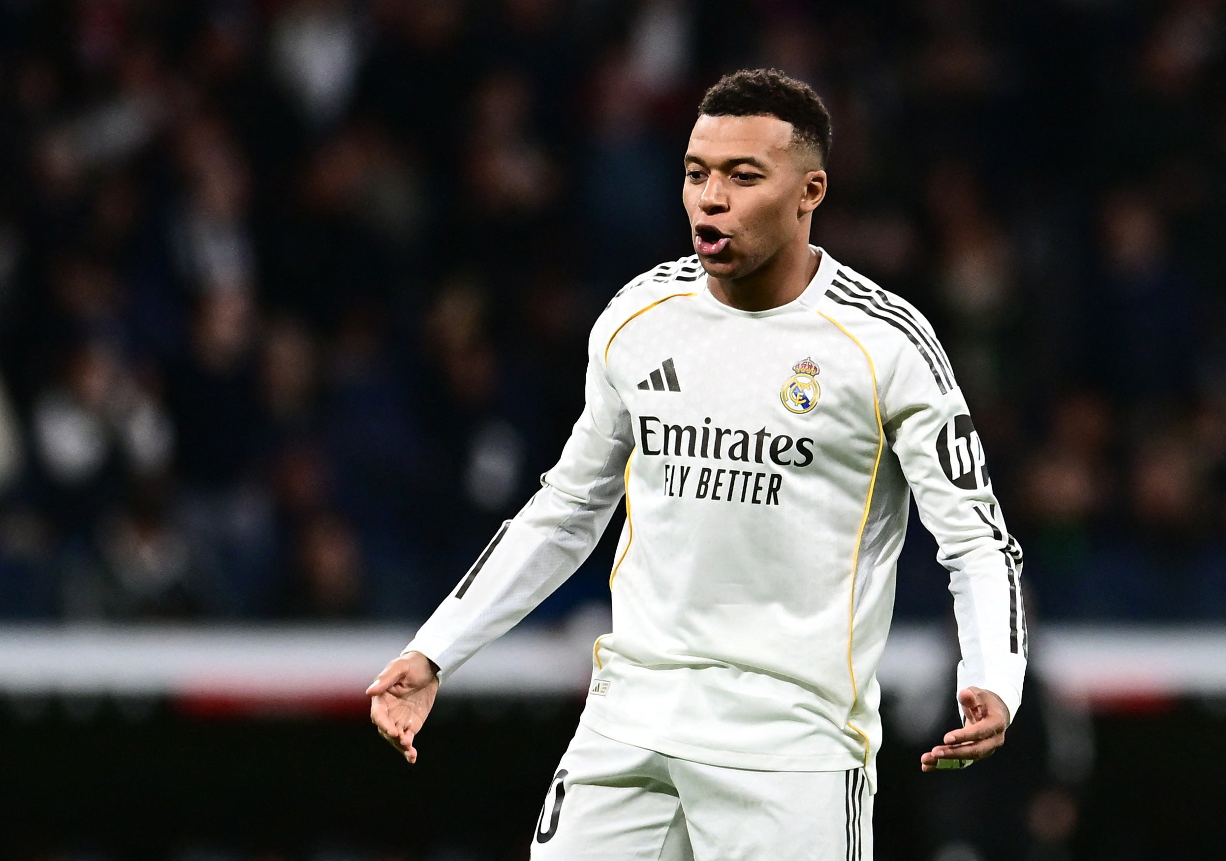 Mbappé, baja por un esguince de rodilla Mbappé, baja por un esguince de rodilla