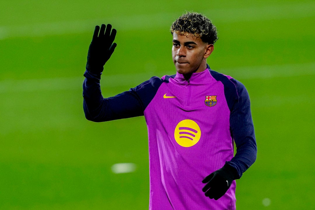 Lamine Yamal se ausenta del primer entrenamiento del año del Barça Lamine Yamal se ausenta del primer entrenamiento del año del Barça