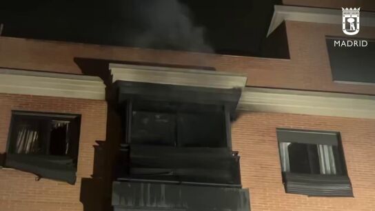 Mueren tres personas en el incendio de una vivienda del barrio madrile&ntilde;o de Carabanchel