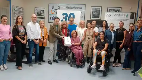 Apamex y Cocemfe Badajoz impulsan más de 440 inserciones laborales en 2025 Apamex y Cocemfe Badajoz impulsan más de 440 inserciones laborales en 2025