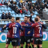 El Eldense celebra el gol de Hamza Bellari en Ibiza.