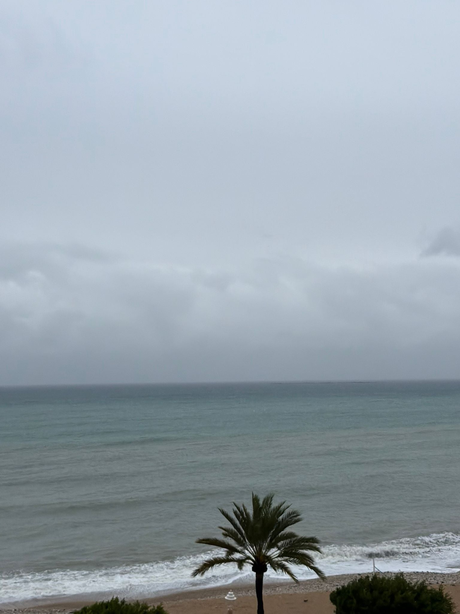 La comarca de la Marina Baixa se encuentra este lunes en alerta amarilla por fenómenos costeros, según la AEMET La comarca de la Marina Baixa se encuentra este lunes en alerta amarilla por fenómenos costeros, según la AEMET