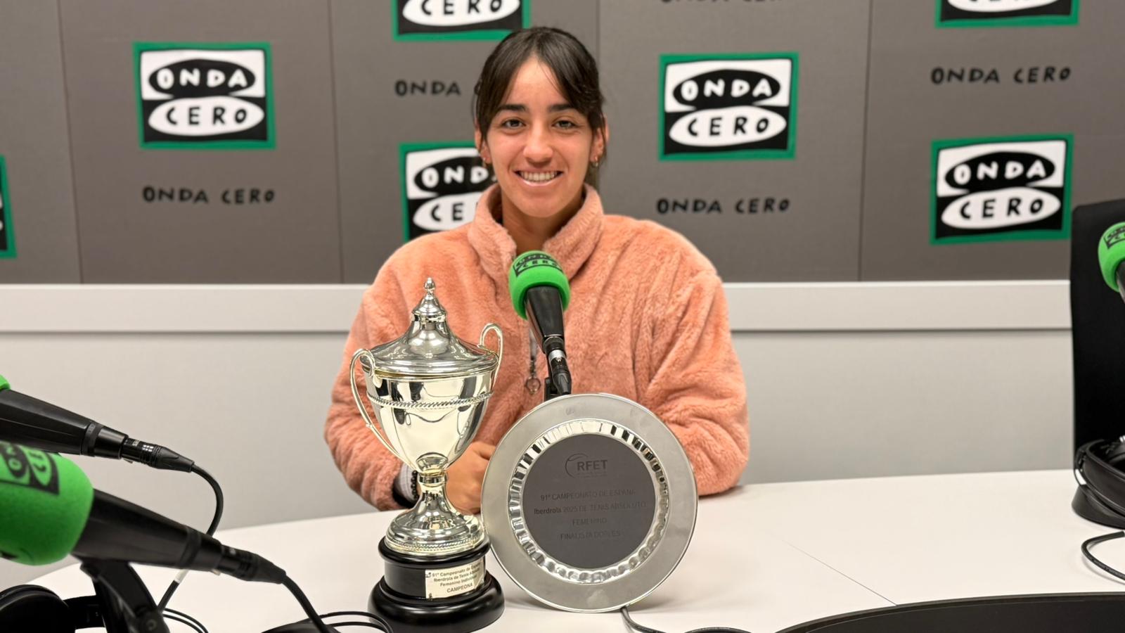 Entrevista: Lucia Cortez, Campeona de España de Tenis Absoluto Entrevista: Lucia Cortez, Campeona de España de Tenis Absoluto