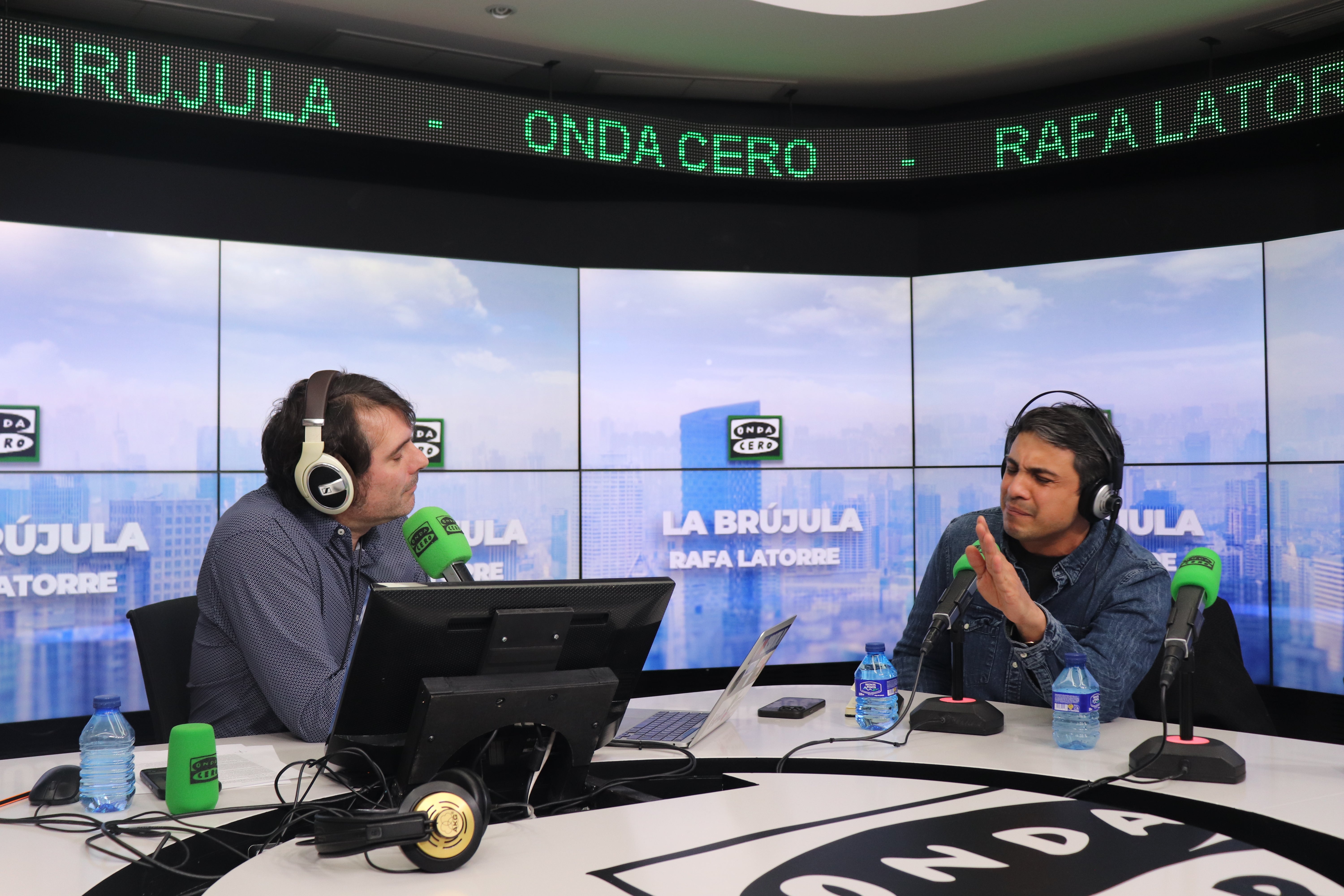 Lorent Saleh señala a Zapatero: "Le dijo a mi mamá que no denunciara lo que me pasaba" Lorent Saleh señala a Zapatero: "Le dijo a mi mamá que no denunciara lo que me pasaba"