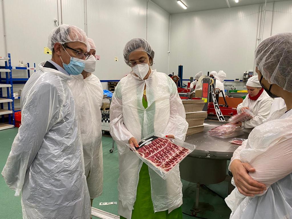 La Diputación de Palencia activa desde el inicio del año las ayudas al tejido empresarial, dotadas con casi 1,3 millones de euros La Diputación de Palencia activa desde el inicio del año las ayudas al tejido empresarial, dotadas con casi 1,3 millones de euros