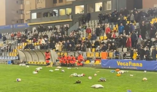 El Orihuela tropieza ante el penúltimo clasificado y no pasa del empate a un gol El Orihuela tropieza ante el penúltimo clasificado y no pasa del empate a un gol