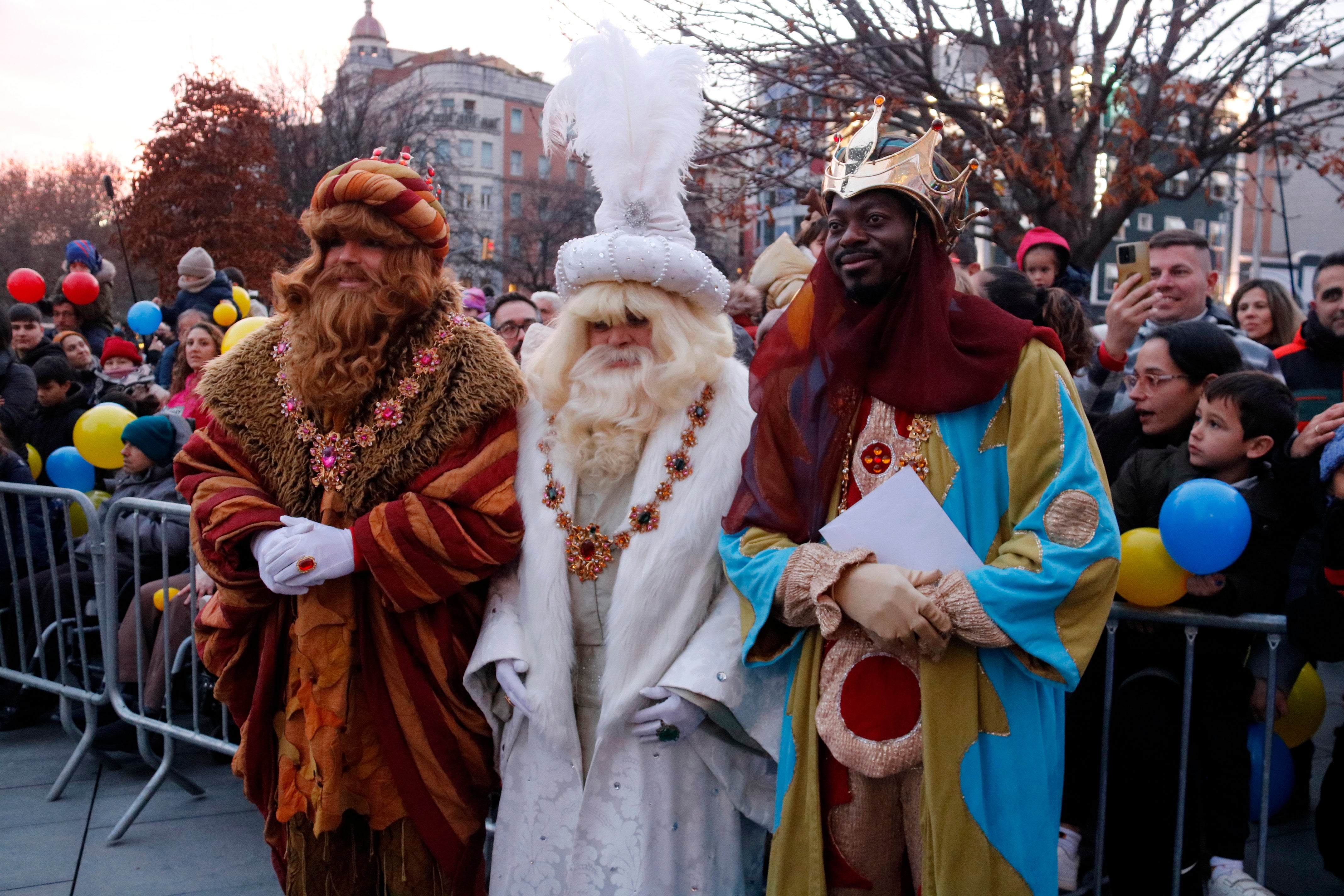 Joguines per a Tothom: la màgia solidària que no falla a Sant Boi Joguines per a Tothom: la màgia solidària que no falla a Sant Boi