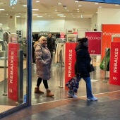 El comerç dona el tret de sortida a les rebaixes amb optimisme
