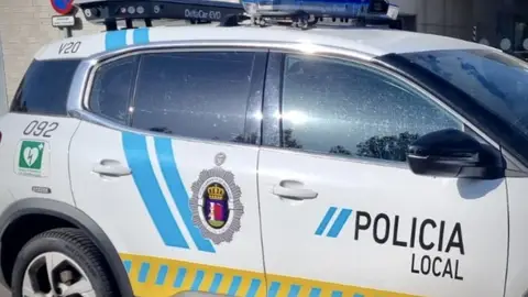 Disparan al vehículo de un conductor que atropelló a una menor de 15 años en el Cerro de Reyes de Badajoz Disparan al vehículo de un conductor que atropelló a una menor de 15 años en el Cerro de Reyes de Badajoz