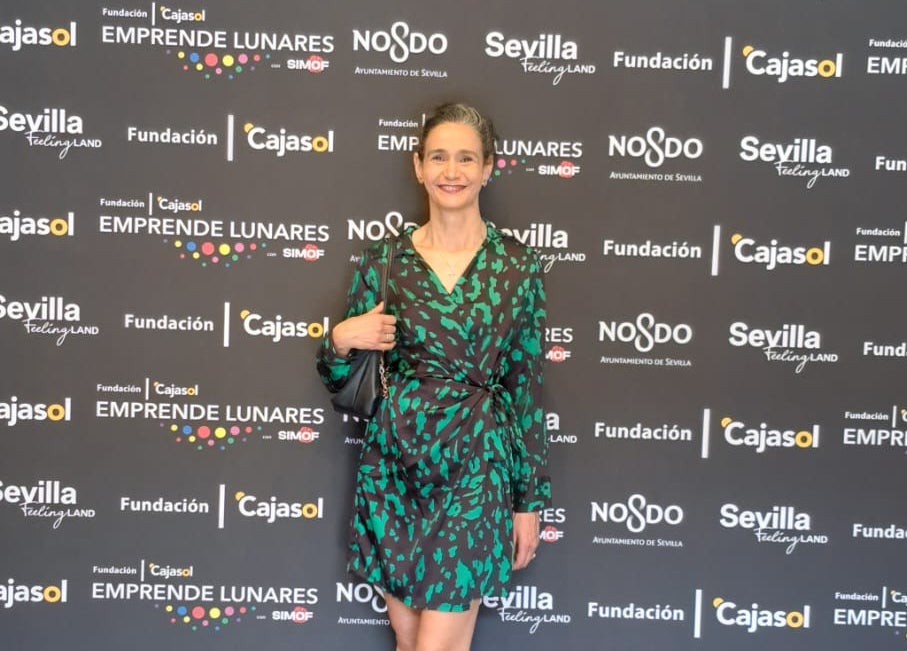 Un desfile flamenco de Elisabeth Pantojo para el Banco de Alimentos Un desfile flamenco de Elisabeth Pantojo para el Banco de Alimentos