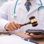 Sentencia contra las agresoras a una médico en Argamasilla de Alba Sentencia contra las agresoras a una médico en Argamasilla de Alba