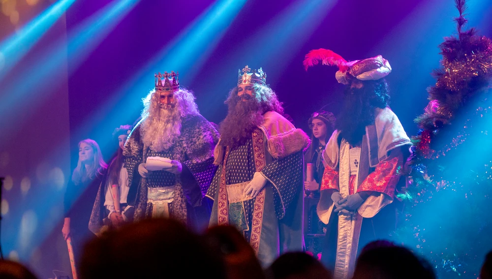 Los Reyes Magos desafiaron a la lluvia y el frío para visitar Formentera Los Reyes Magos desafiaron a la lluvia y el frío para visitar Formentera