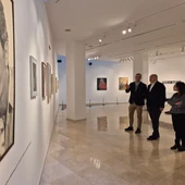 Alhaurín el Grande homenajea a Antonio Gala con una exposición en la Biblioteca Municipal Alhaurín el Grande homenajea a Antonio Gala con una exposición en la Biblioteca Municipal