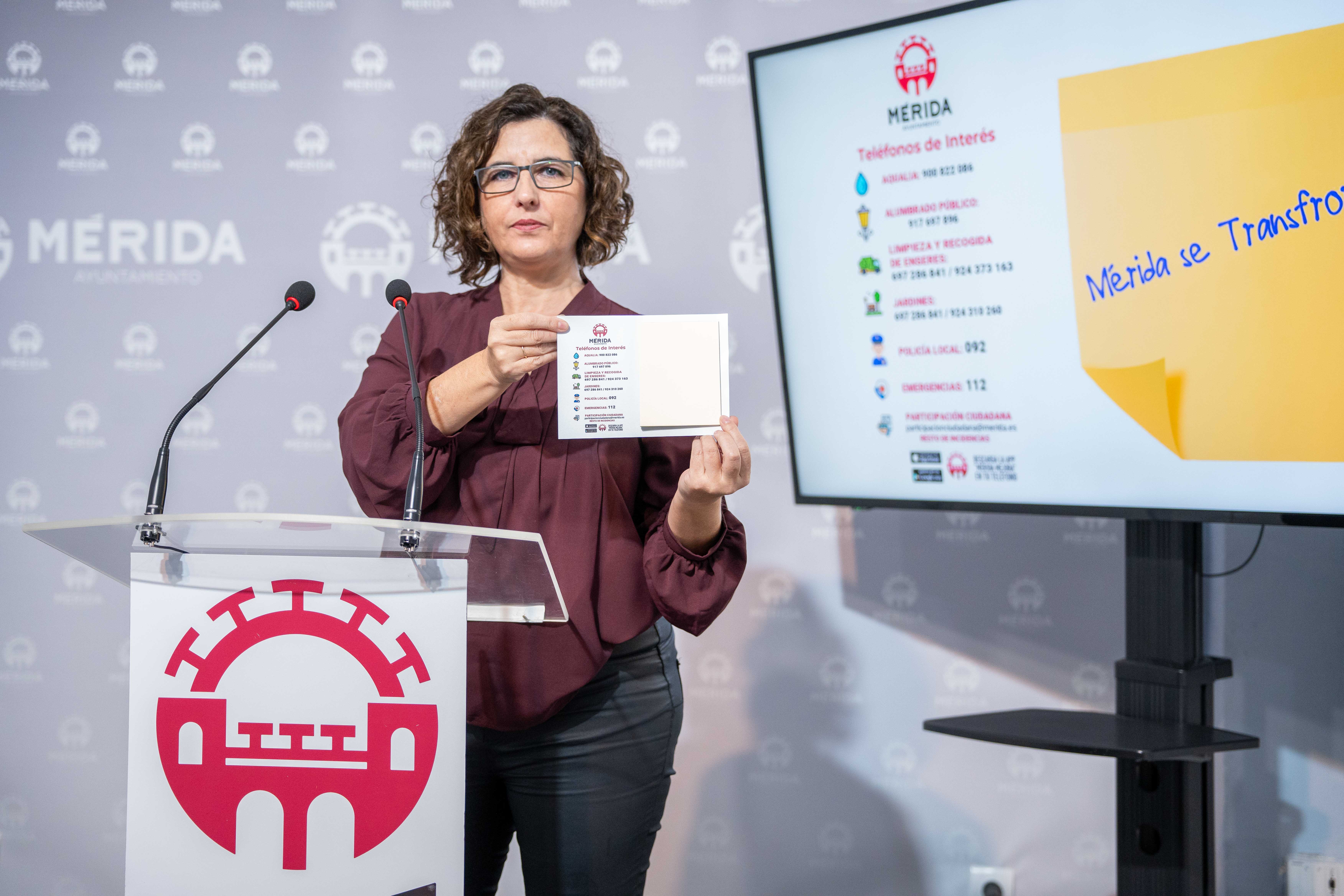 El Ayuntamiento de Mérida fomenta el contacto de los vecinos con los servicios municipales para resolver incidencias El Ayuntamiento de Mérida fomenta el contacto de los vecinos con los servicios municipales para resolver incidencias