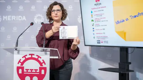 El Ayuntamiento de Mérida fomenta el contacto de los vecinos con los servicios municipales para resolver incidencias El Ayuntamiento de Mérida fomenta el contacto de los vecinos con los servicios municipales para resolver incidencias