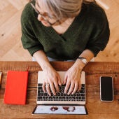 Creación de contenido, identidad digital e IA: claves de los itinerarios avanzados de Por Talento Digital Esenciales de Fundación ONCE para personas con discapacidad