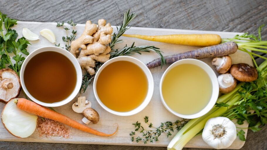 Los caldos depurativos a base de verduras nos ayudan a recuperarnos despu&eacute;s de los excesos navide&ntilde;os
