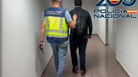 La empleada de una farmacia y su pareja suplantan a un enfermo para obtener un medicamento La empleada de una farmacia y su pareja suplantan a un enfermo para obtener un medicamento