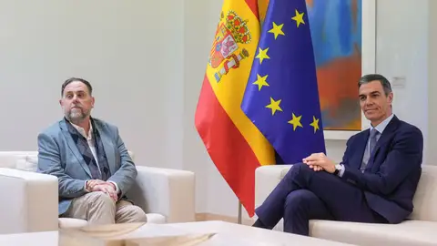 Oriol Junqueras y Pedro Sánchez durante la reunión mantenida en Moncloa Oriol Junqueras y Pedro Sánchez durante la reunión mantenida en Moncloa