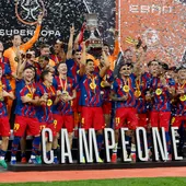 El Barça celebra el triunfo de la Supercopa El Barça celebra el triunfo de la Supercopa