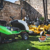 Maquinaria Parques y Jardines