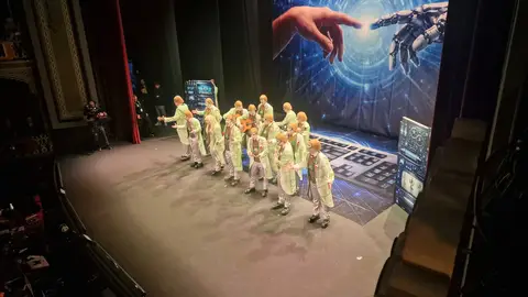 Los artificiales Los artificiales