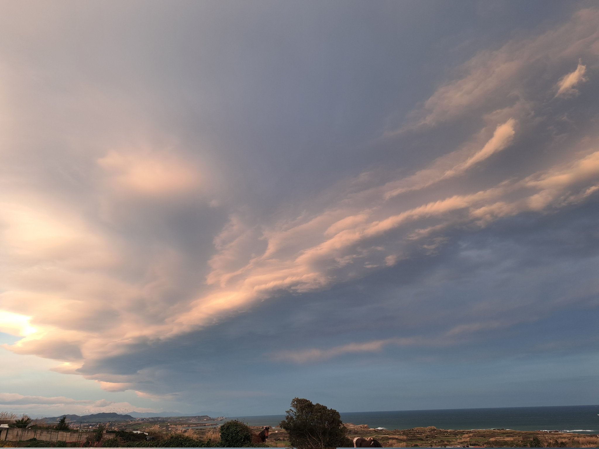 Cantabria volverá a estar esta tarde y noche en aviso por viento Cantabria volverá a estar esta tarde y noche en aviso por viento