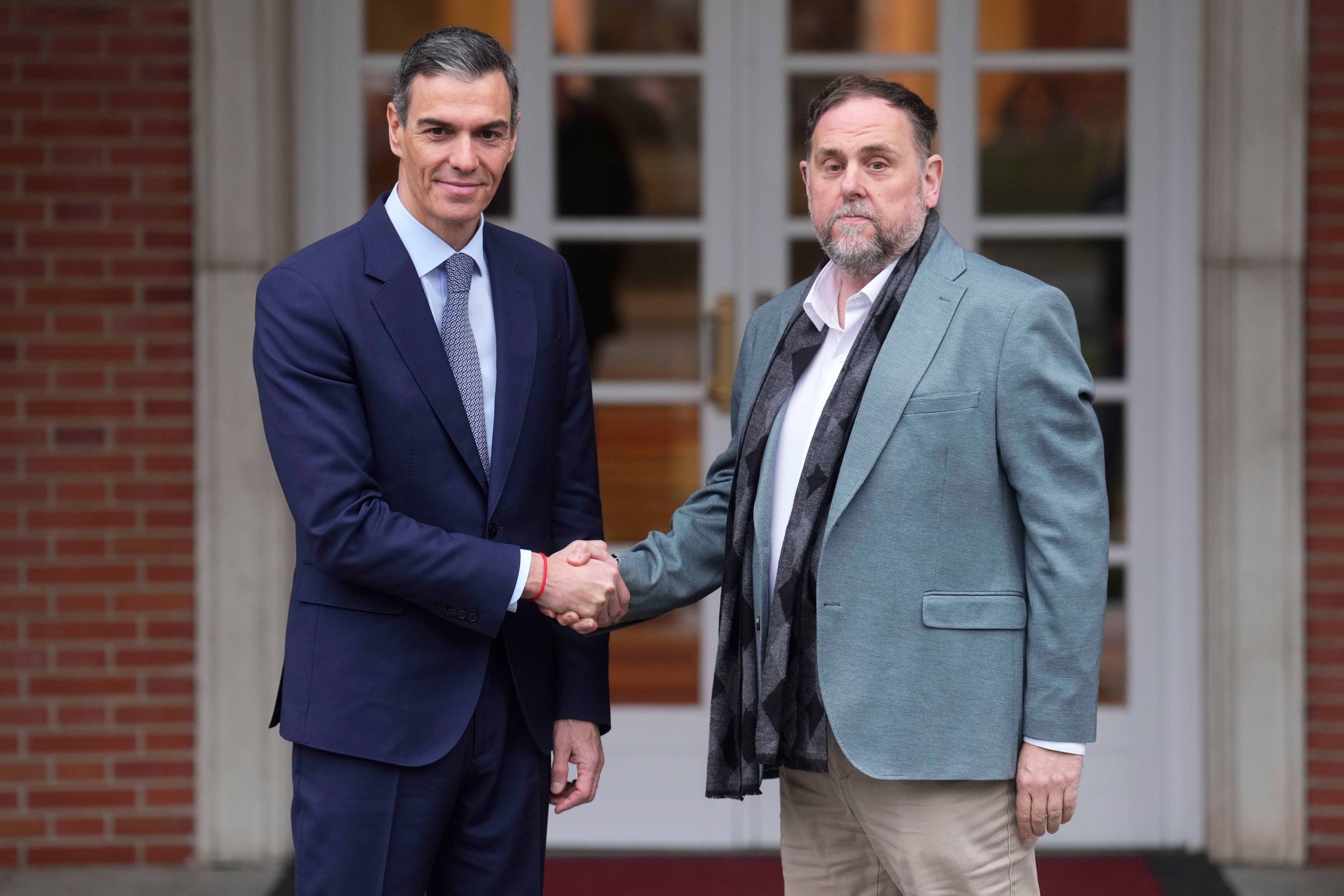 Imagen de archivo (08/01/2026) del presidente del Gobierno, Pedro Sánchez (i), con el líder de ERC, Oriol Junqueras Imagen de archivo (08/01/2026) del presidente del Gobierno, Pedro Sánchez (i), con el líder de ERC, Oriol Junqueras