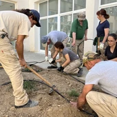 - El Consorcio para el Desarrollo Económico de la Vega Baja (CONVEGA), con la colaboración del Servicio Valenciano de Empleo y Formación, Labora, ha abierto el plazo de inscripción para participar en tres cursos gratuitos de formación profesional dirigidos prioritariamente a personas desempleadas de la comarca. - El Consorcio para el Desarrollo Económico de la Vega Baja (CONVEGA), con la colaboración del Servicio Valenciano de Empleo y Formación, Labora, ha abierto el plazo de inscripción para participar en tres cursos gratuitos de formación profesional dirigidos prioritariamente a personas desempleadas de la comarca.