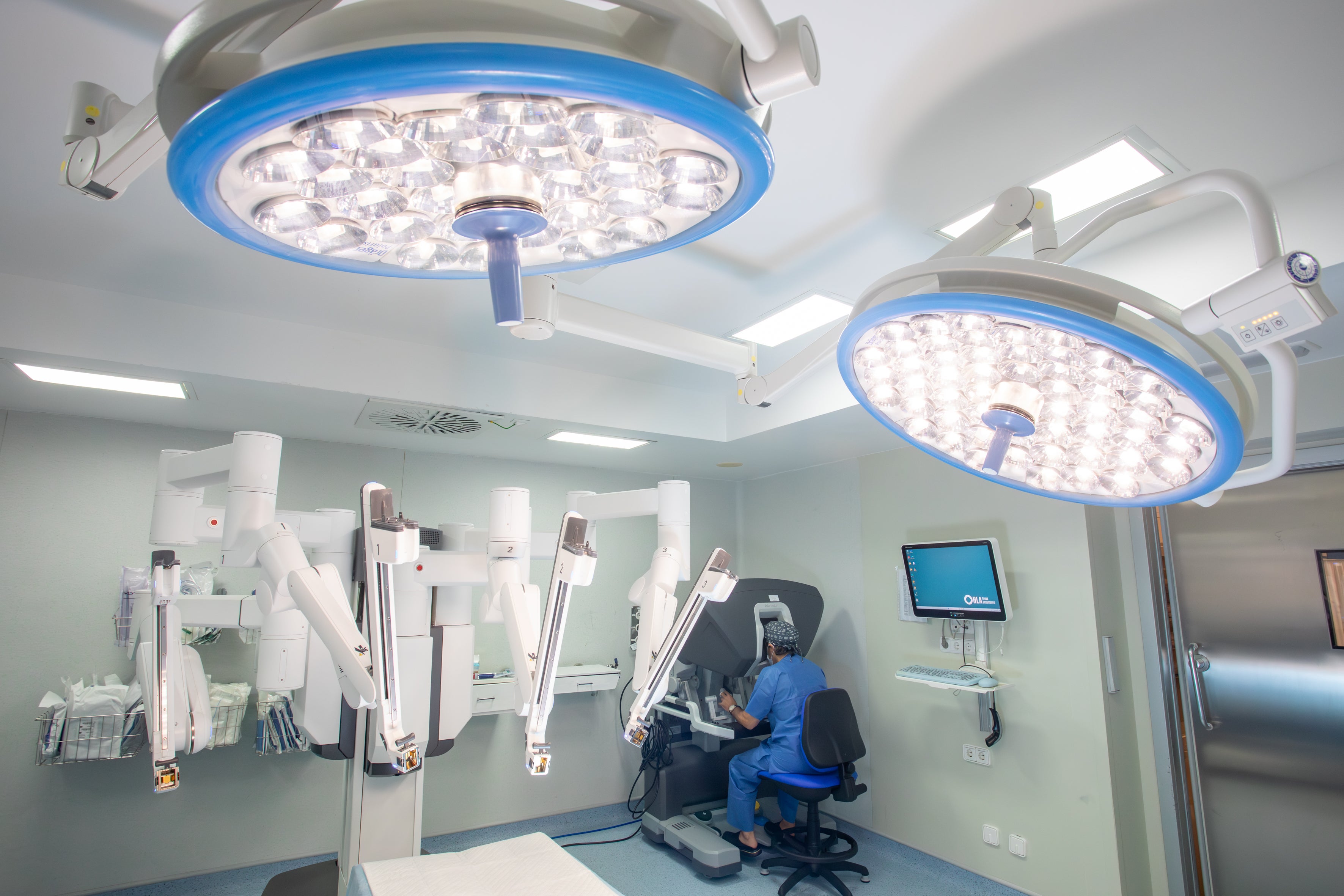 HLA Vistahermosa incorpora la especialidad de Ginecología a su Unidad de Cirugía Robótica Da Vinci HLA Vistahermosa incorpora la especialidad de Ginecología a su Unidad de Cirugía Robótica Da Vinci