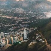 El Constitucional cierra la vía del amparo al Ayuntamiento de Benidorm por Serra Gelada
