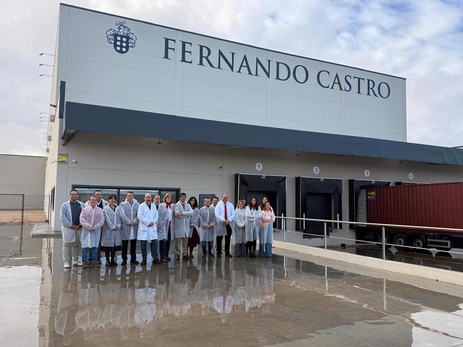 Bodegas Fernando Castro inaugura oficialmente la ampliación de sus instalaciones en Santa Cruz de Mudela Bodegas Fernando Castro inaugura oficialmente la ampliación de sus instalaciones en Santa Cruz de Mudela